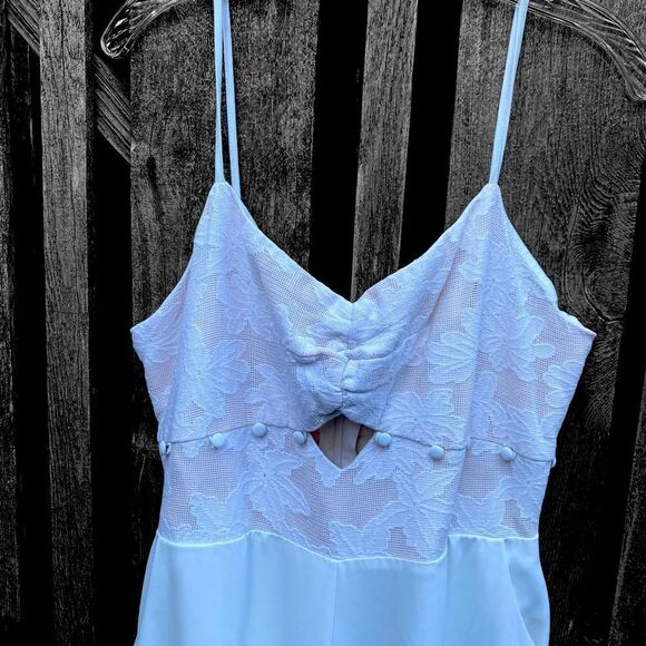 Adelyn Rae Floral Brocade Jumpsuit Size XL - Picture 8 of 12